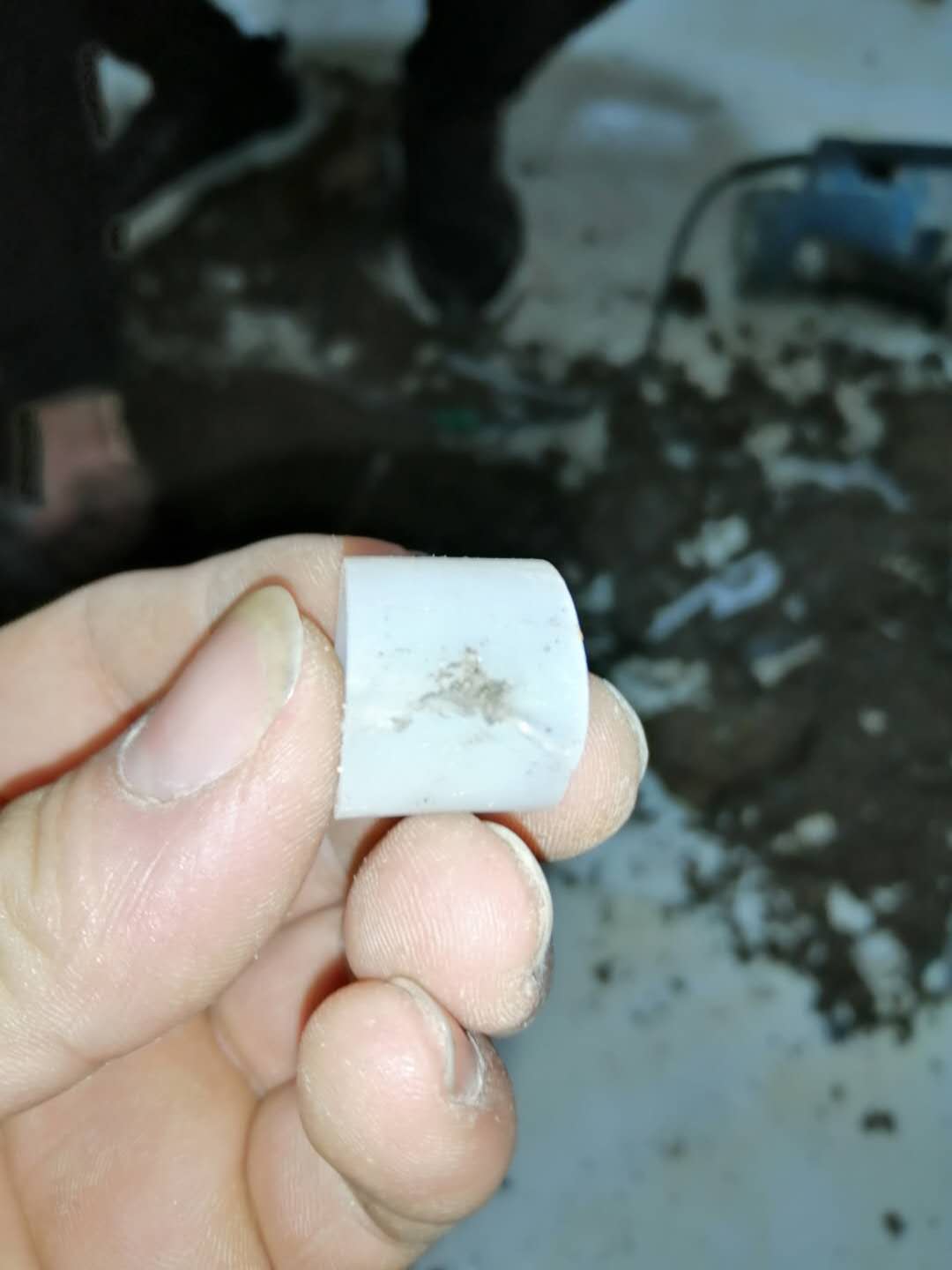 路北家里地暖漏水了怎么办？